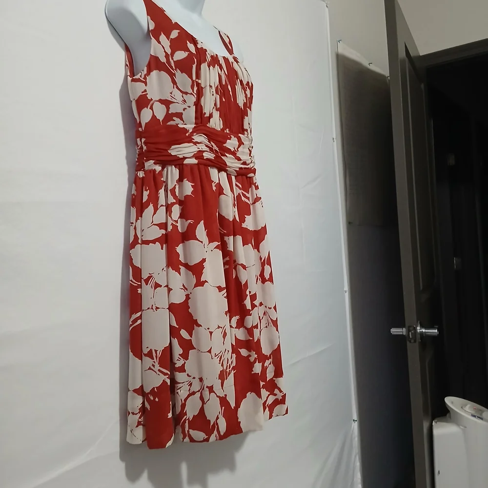 Talbots Brown Cream Dress Sleeveless Elegant Floral Pleats Empire‎ Waist Party